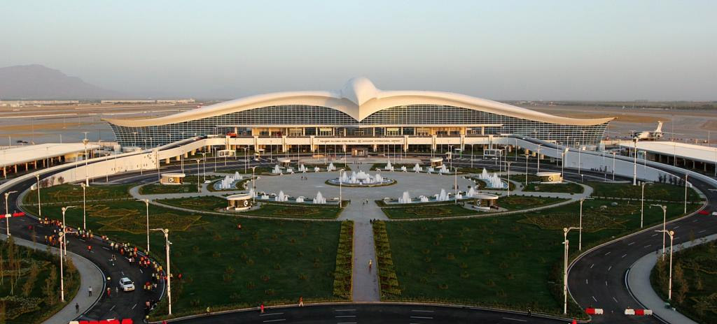 Аэропорт «Огузхан» в Туркменистане  - фото 1